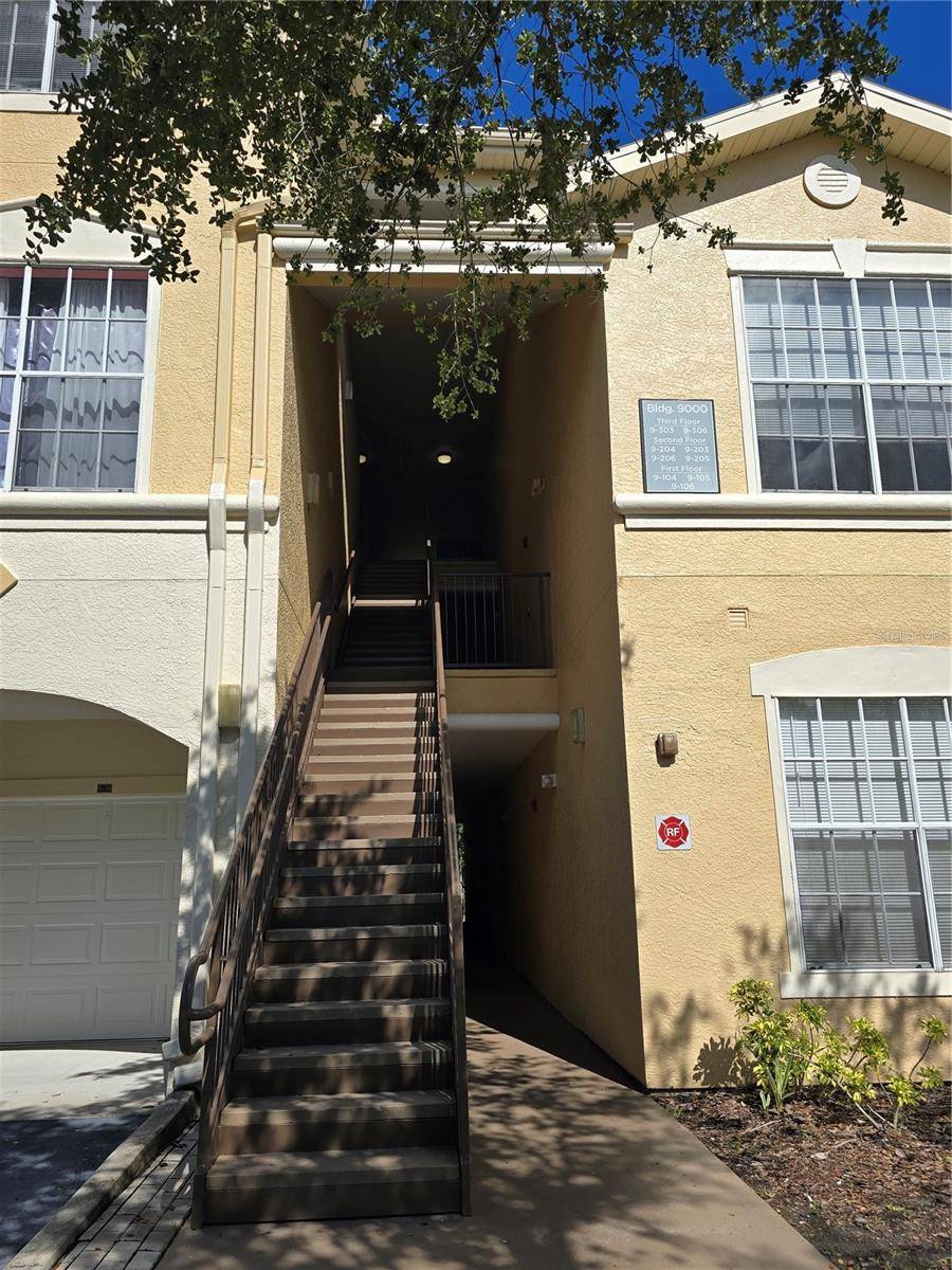 Tampa, FL 33647,5125 PALM SPRINGS BLVD #9303