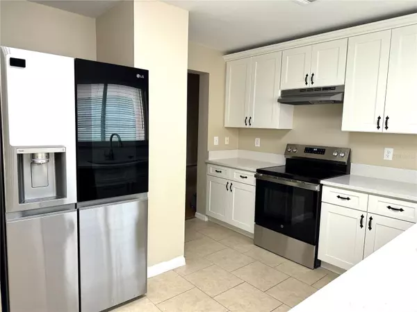Brandon, FL 33511,1235 ALPINE LAKE DR