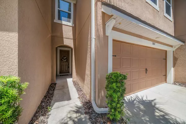 Lutz, FL 33558,5857 GRAND SONATA AVE