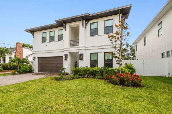 3113 W HARBOR VIEW AVE, Tampa, FL 33611