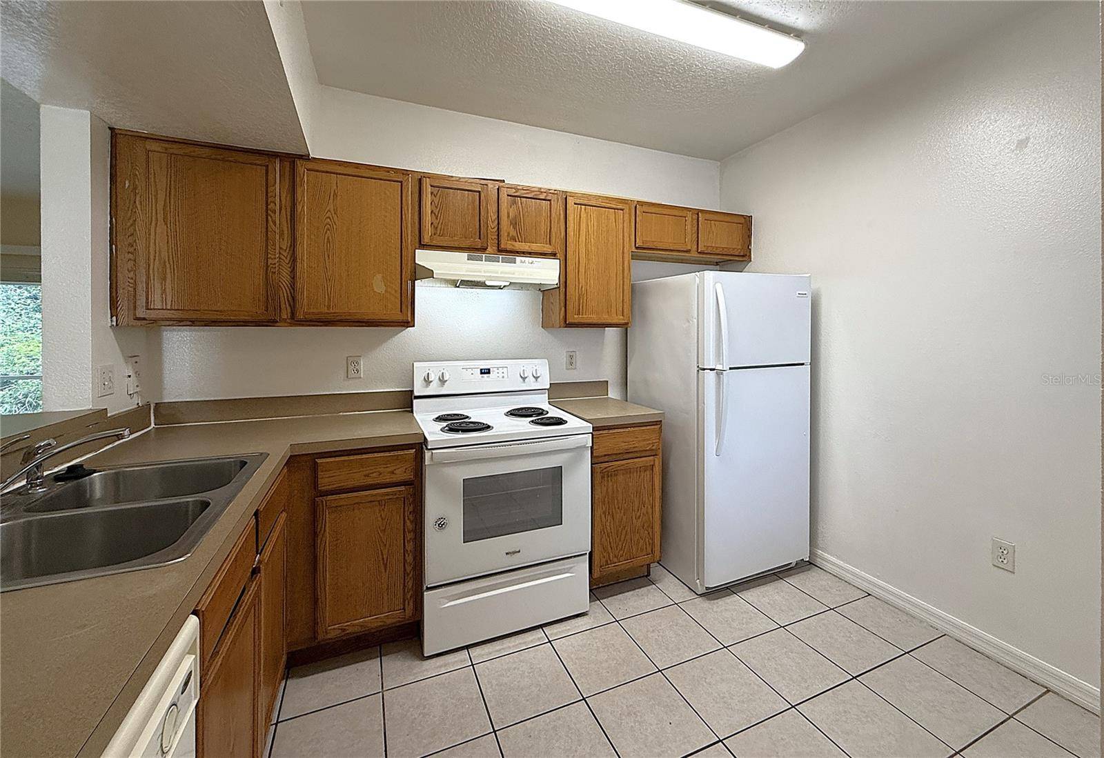 Riverview, FL 33578,6448 CYPRESSDALE DR #101