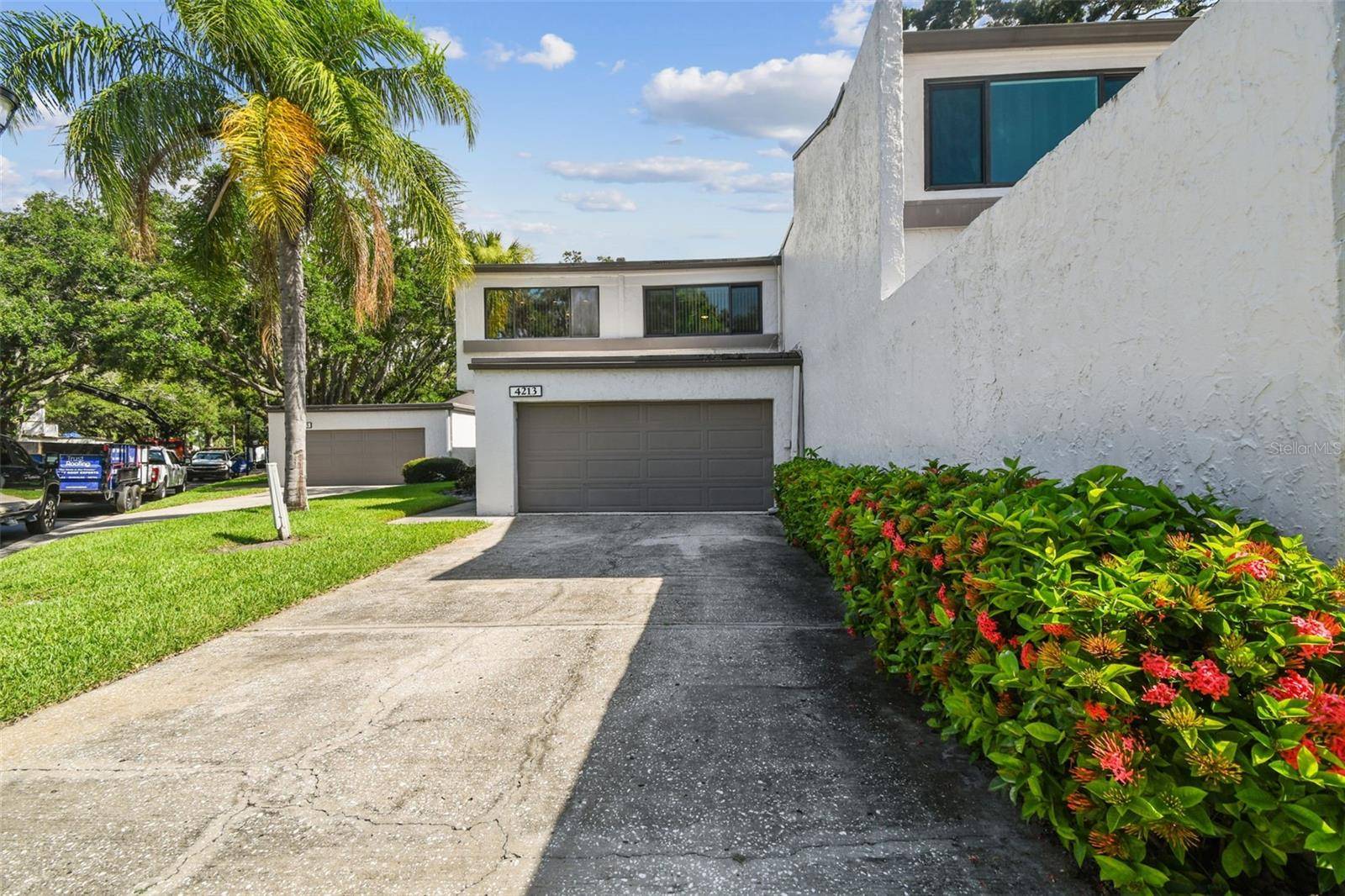 4213 FAIRWAY RUN #0, Tampa, FL 33618