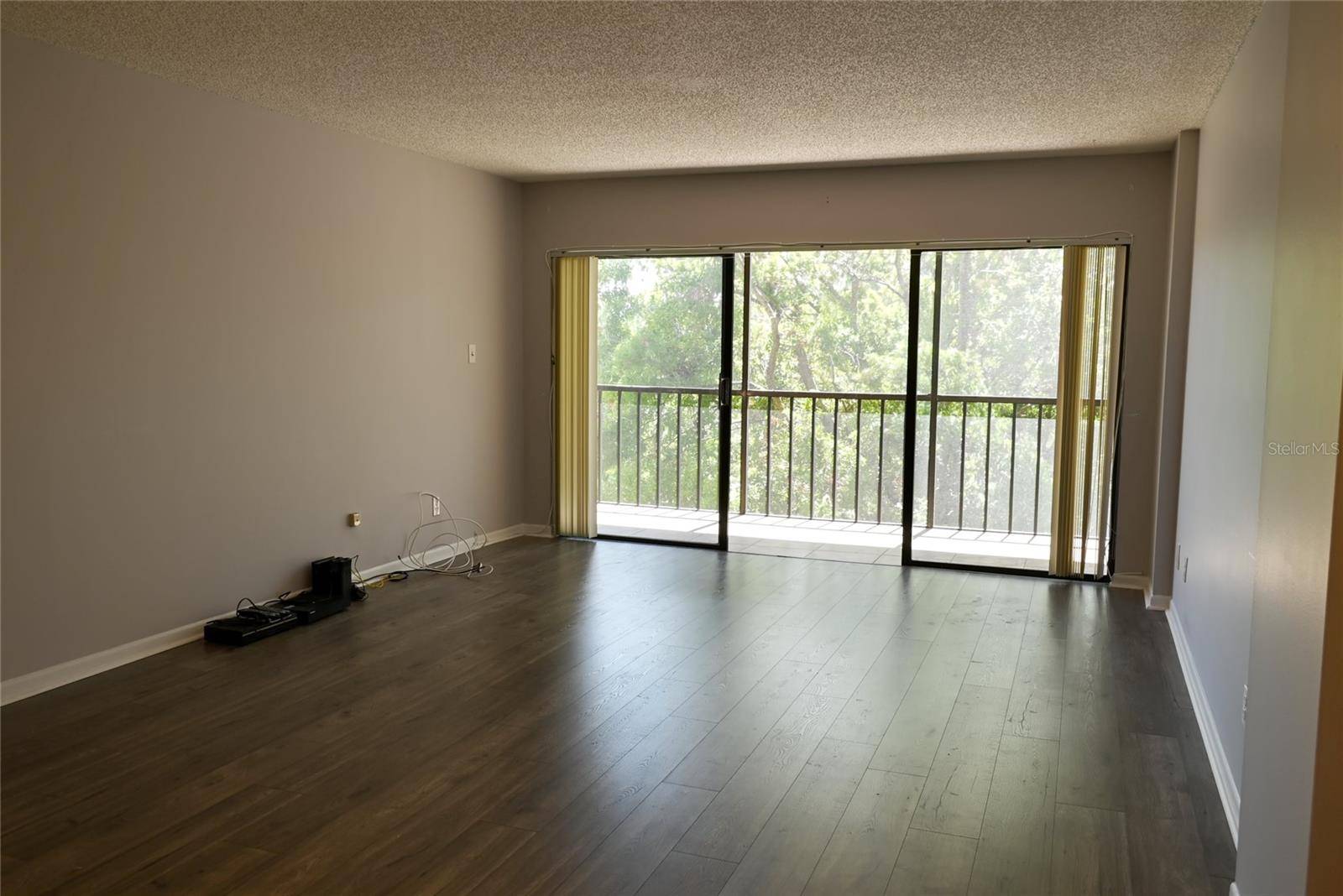 Clearwater, FL 33760,2800 COVE CAY DR #5D