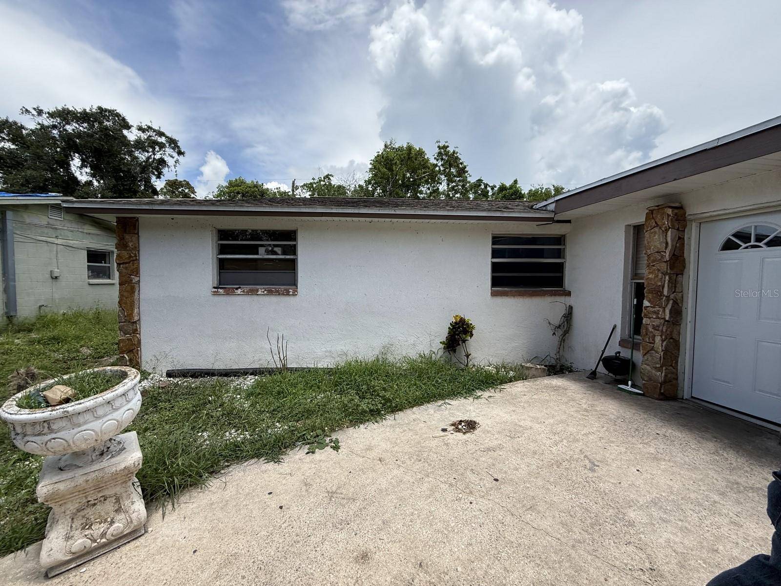 Largo, FL 33778,13097 120TH ST