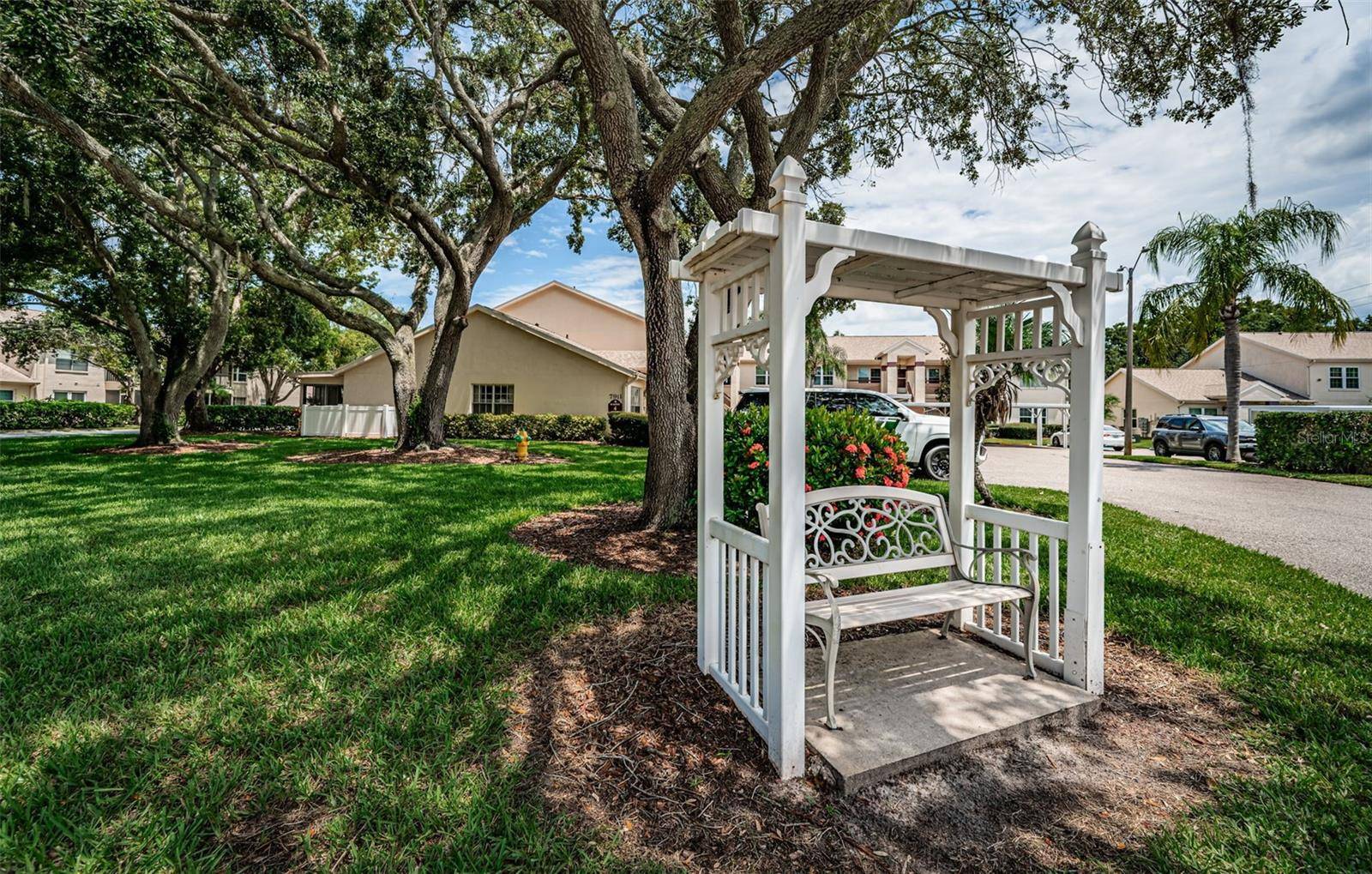 New Port Richey, FL 34653,7911 HARDWICK DR #414