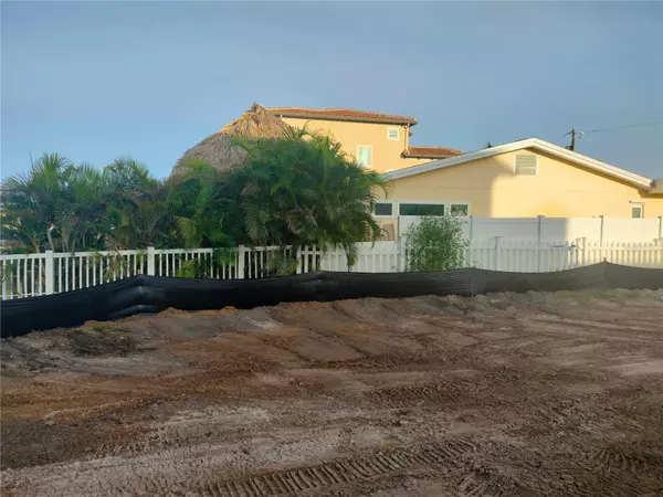 Redington Beach, FL 33708,16217 REDINGTON DR