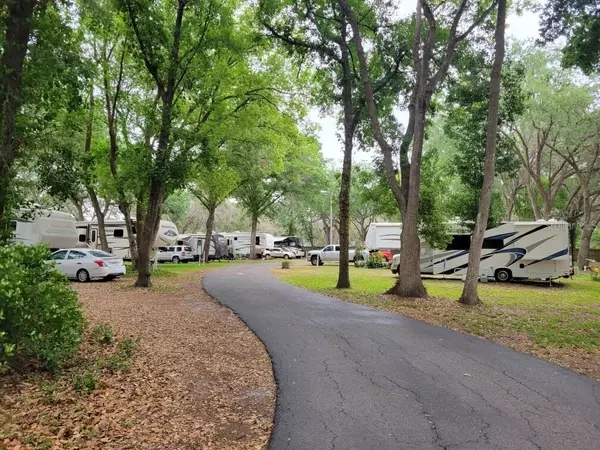 Zephyrhills, FL 33541,4045 ALLEN RD