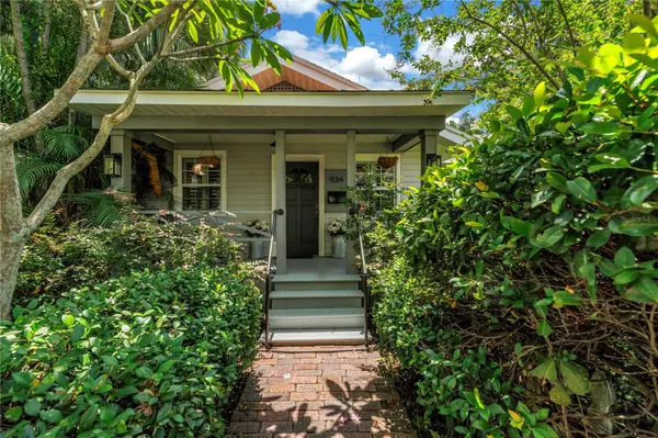 934 21ST AVE N, St Petersburg, FL 33704