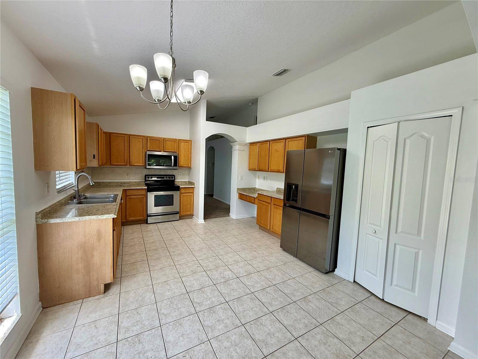 Wesley Chapel, FL 33544,5625 GRINDSTONE LOOP