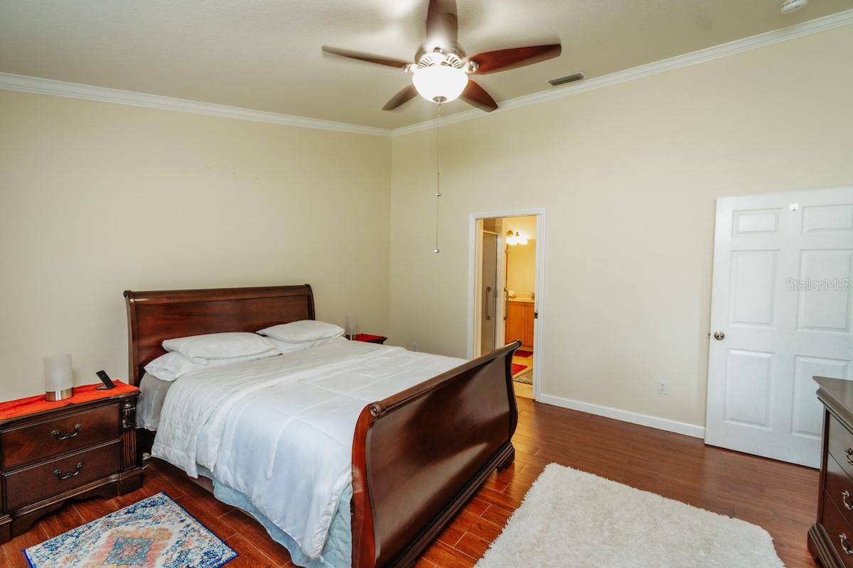 Bradenton, FL 34205,3002 14TH AVE W