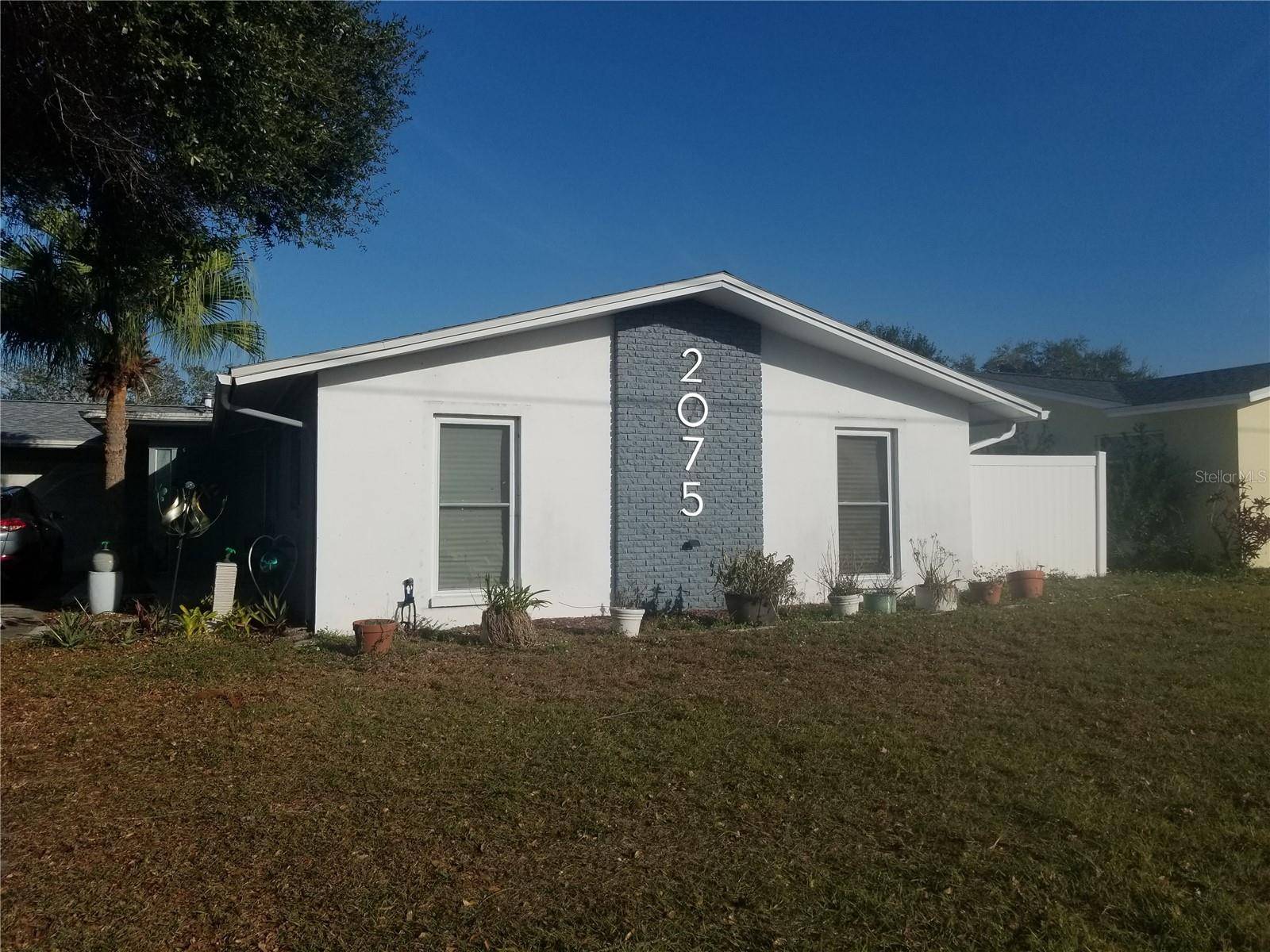 2075 N KEENE RD, Clearwater, FL 33755