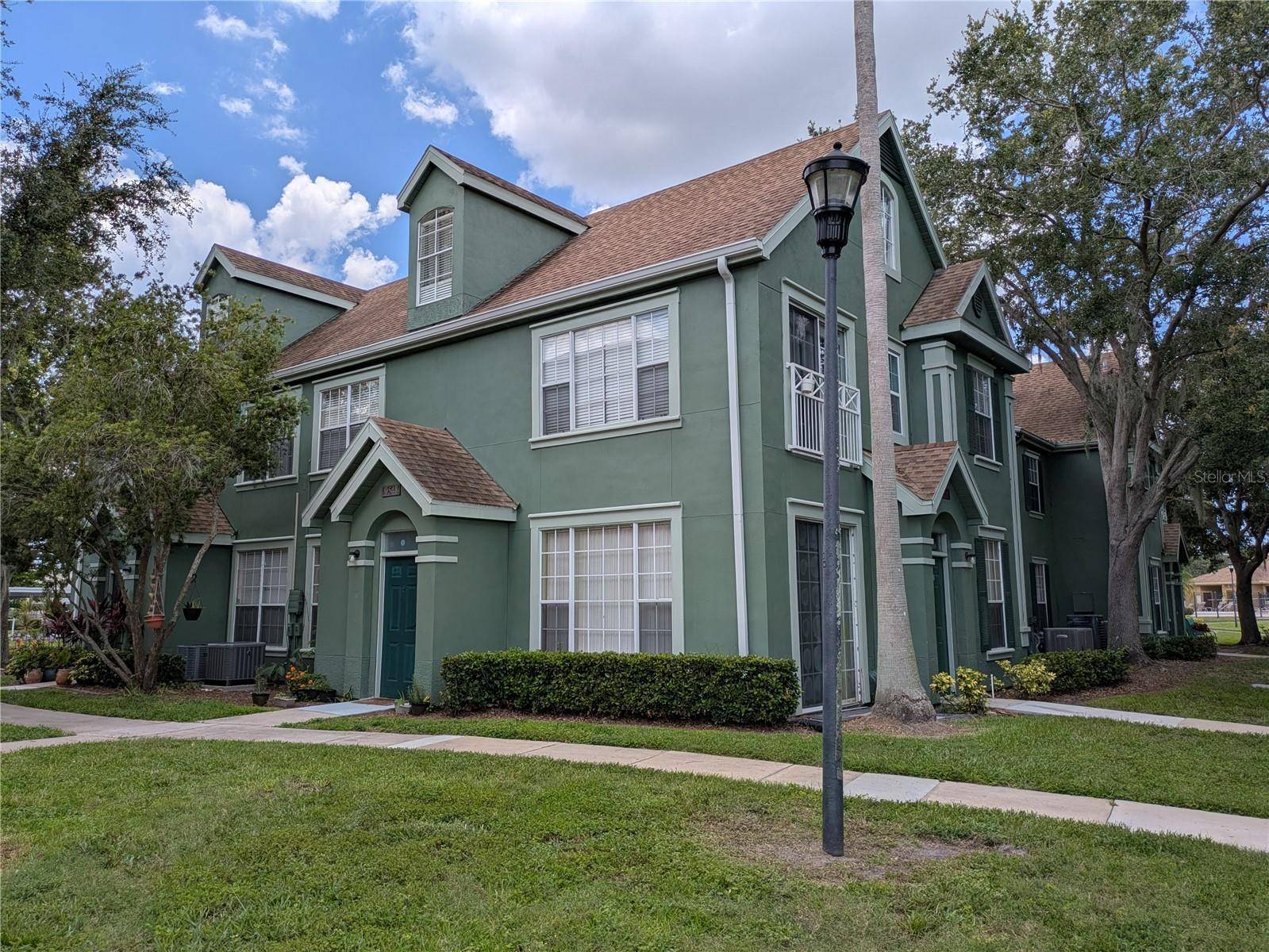 9548 LAKE CHASE ISLAND WAY, Tampa, FL 33626