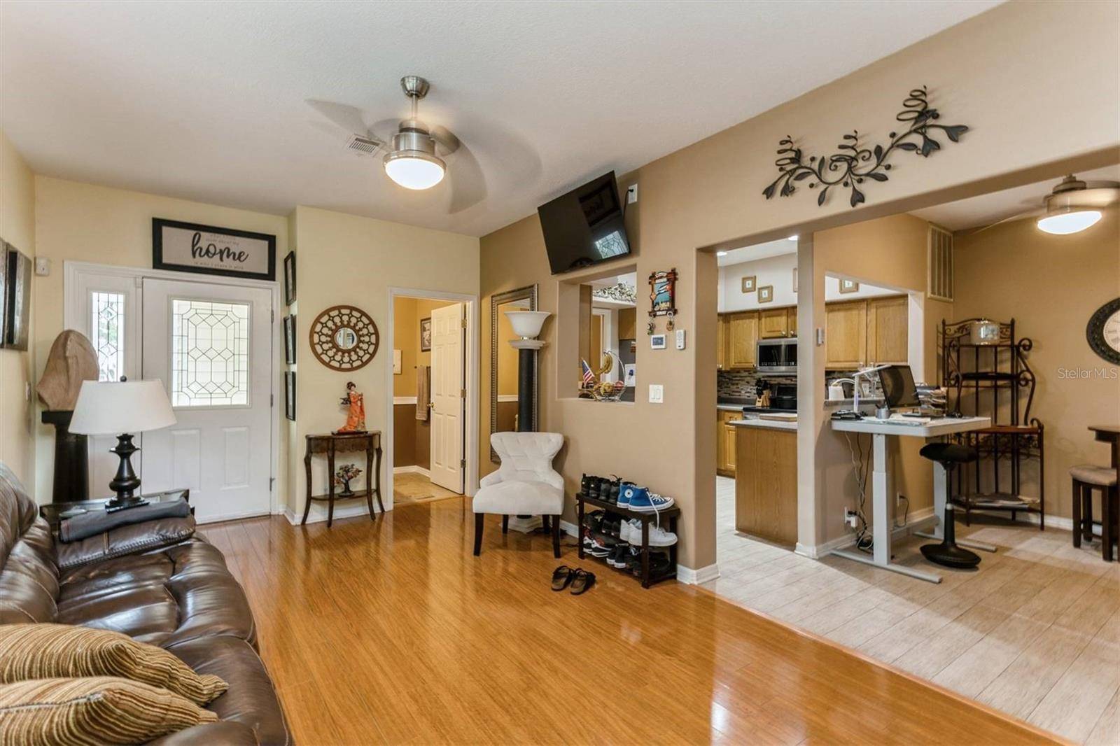 Safety Harbor, FL 34695,909 WOODBRIDGE CT