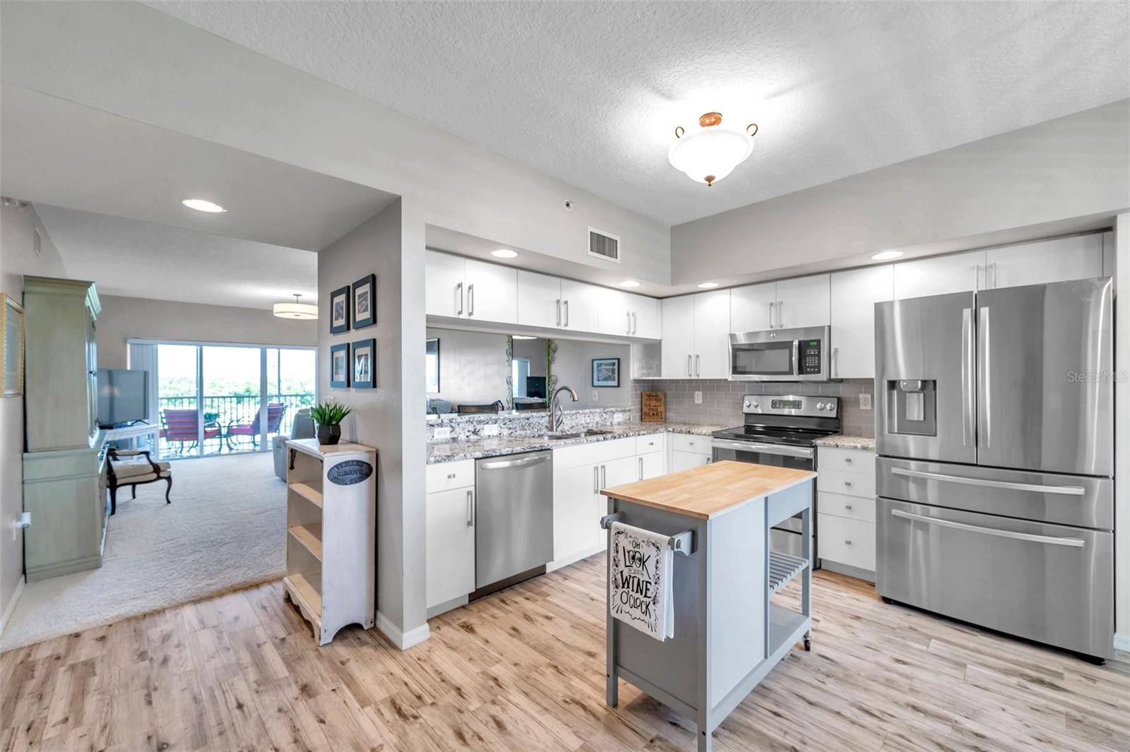 Largo, FL 33771,1200 COUNTRY CLUB DR #6302