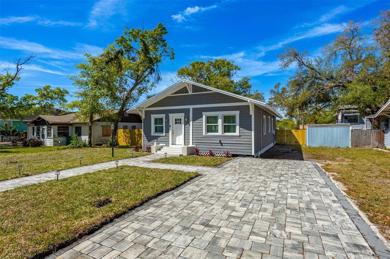 Tampa, FL 33603,5108 N SUWANEE AVE
