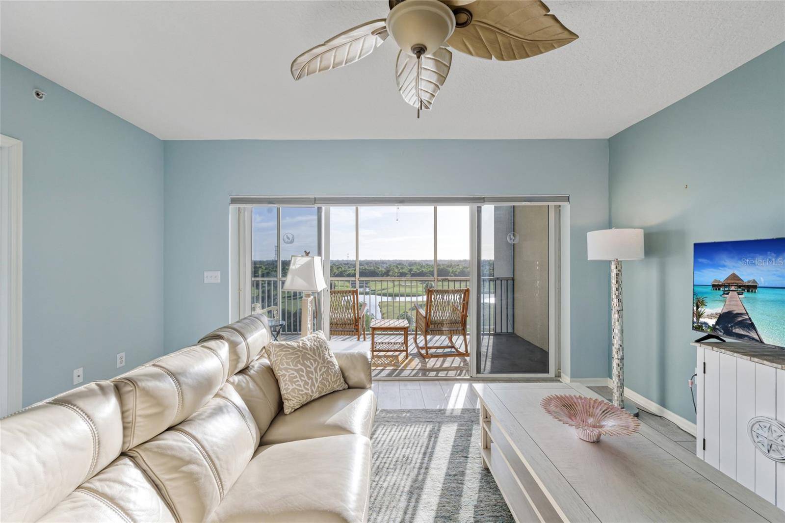 Largo, FL 33771,1200 COUNTRY CLUB DR #6402