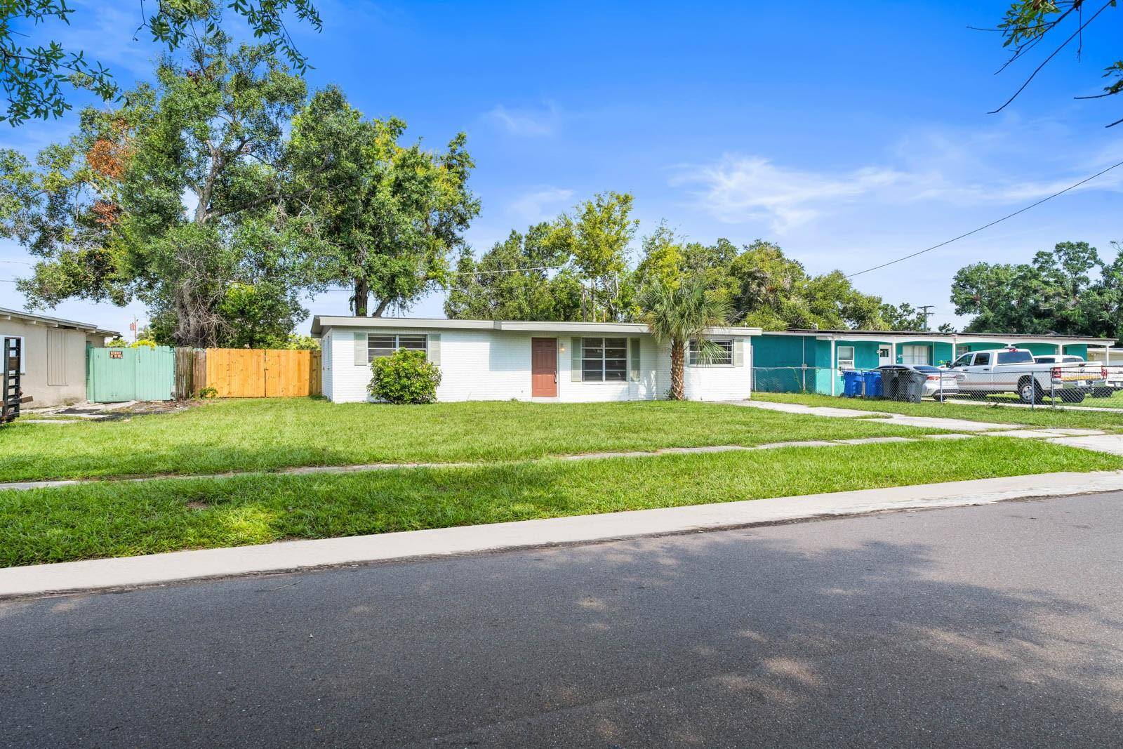 Tampa, FL 33619,1413 LONGWOOD LOOP