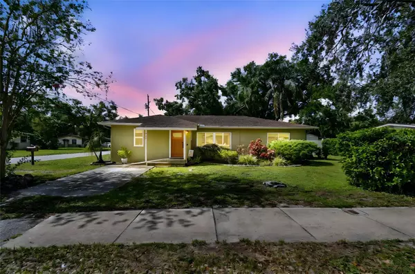 Tampa, FL 33612,702 W COUNTRY CLUB DR