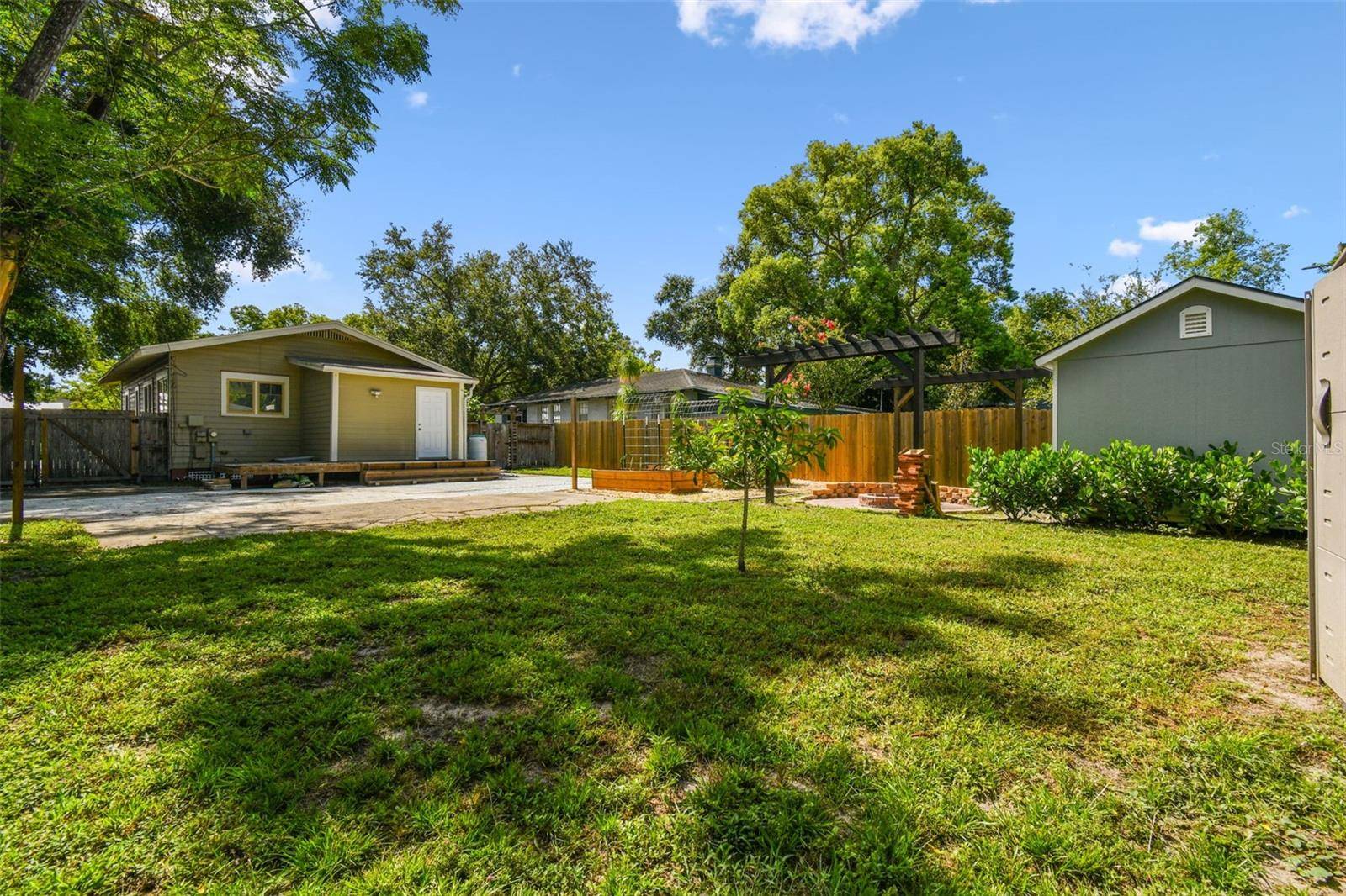 Tampa, FL 33604,6008 N BRANCH AVE