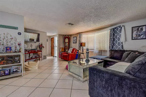 New Port Richey, FL 34652,3633 BLACKHAWK DR