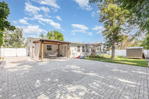 Palmetto, FL 34221,4311 5TH AVE W