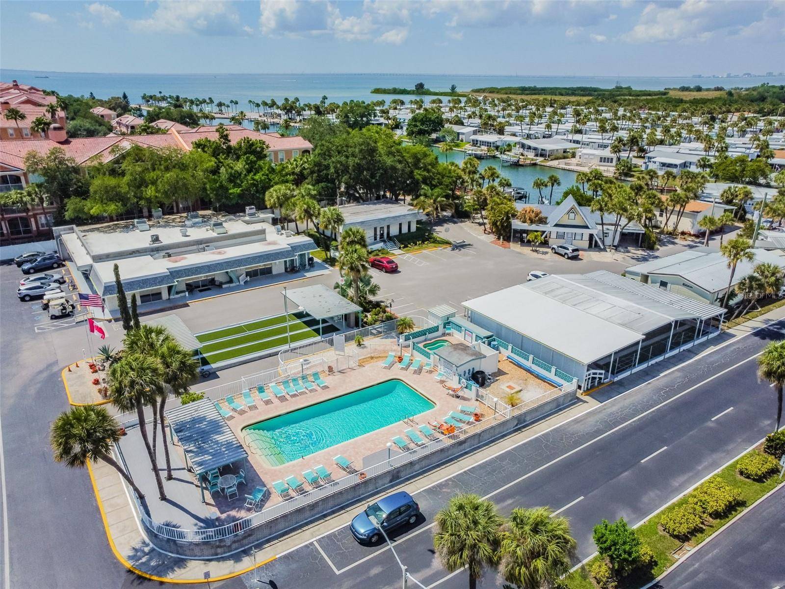 Tampa, FL 33611,4851 W GANDY BLVD #B4L30