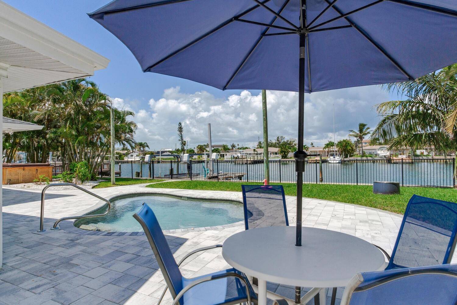 12250 7TH ST E, Treasure Island, FL 33706