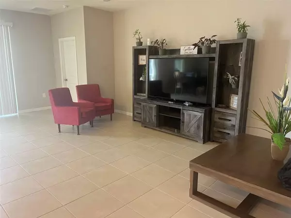 Bradenton, FL 34208,3914 LIVELY CORAL PL