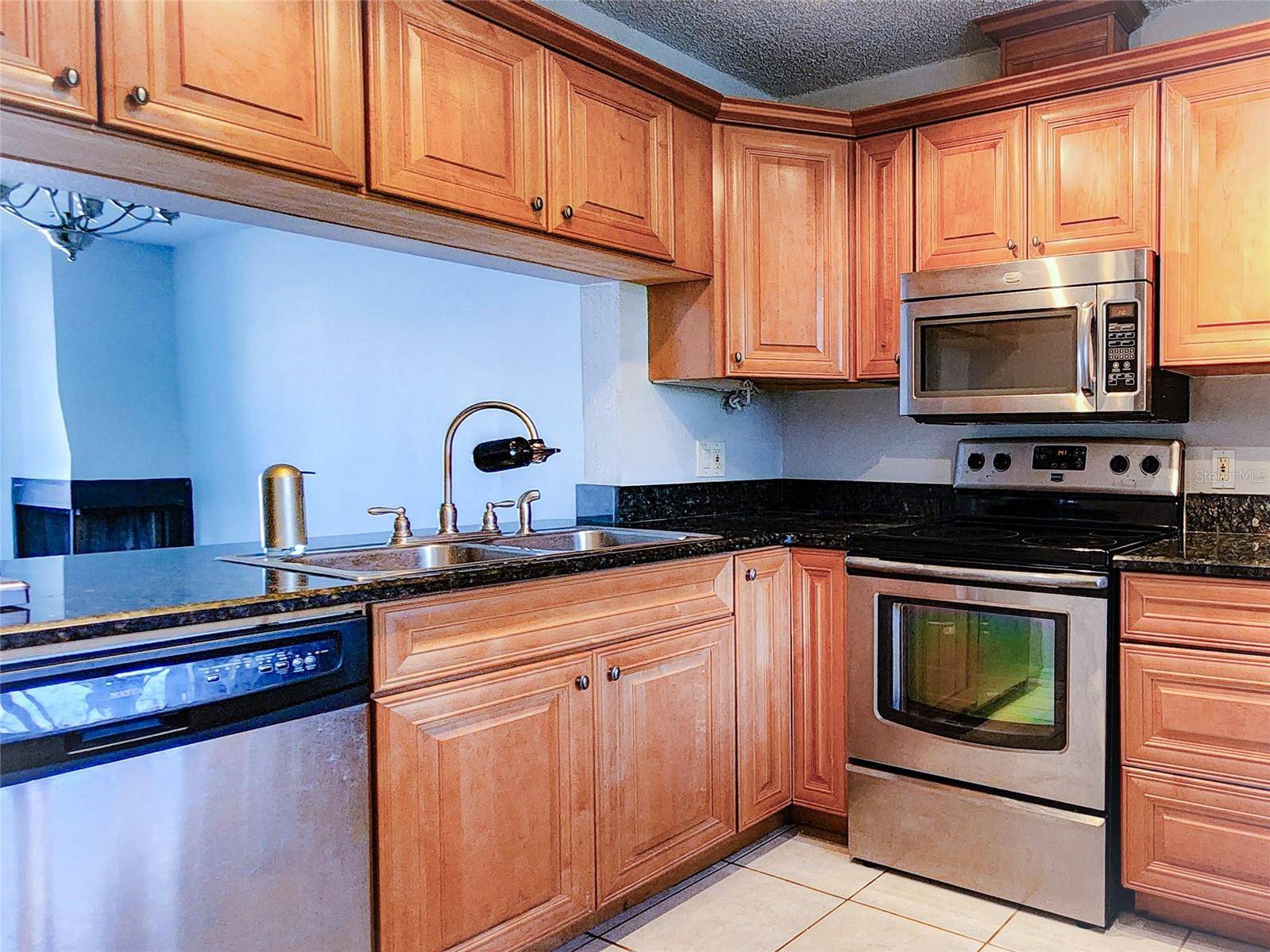 Clearwater, FL 33762,1986 PELICAN LANDING BLVD #1525