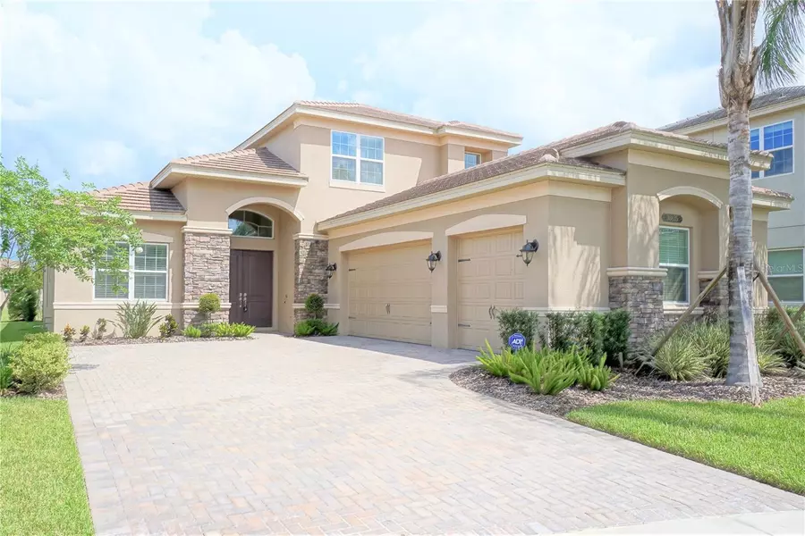30835 SPRUCEBERRY CT, Wesley Chapel, FL 33543