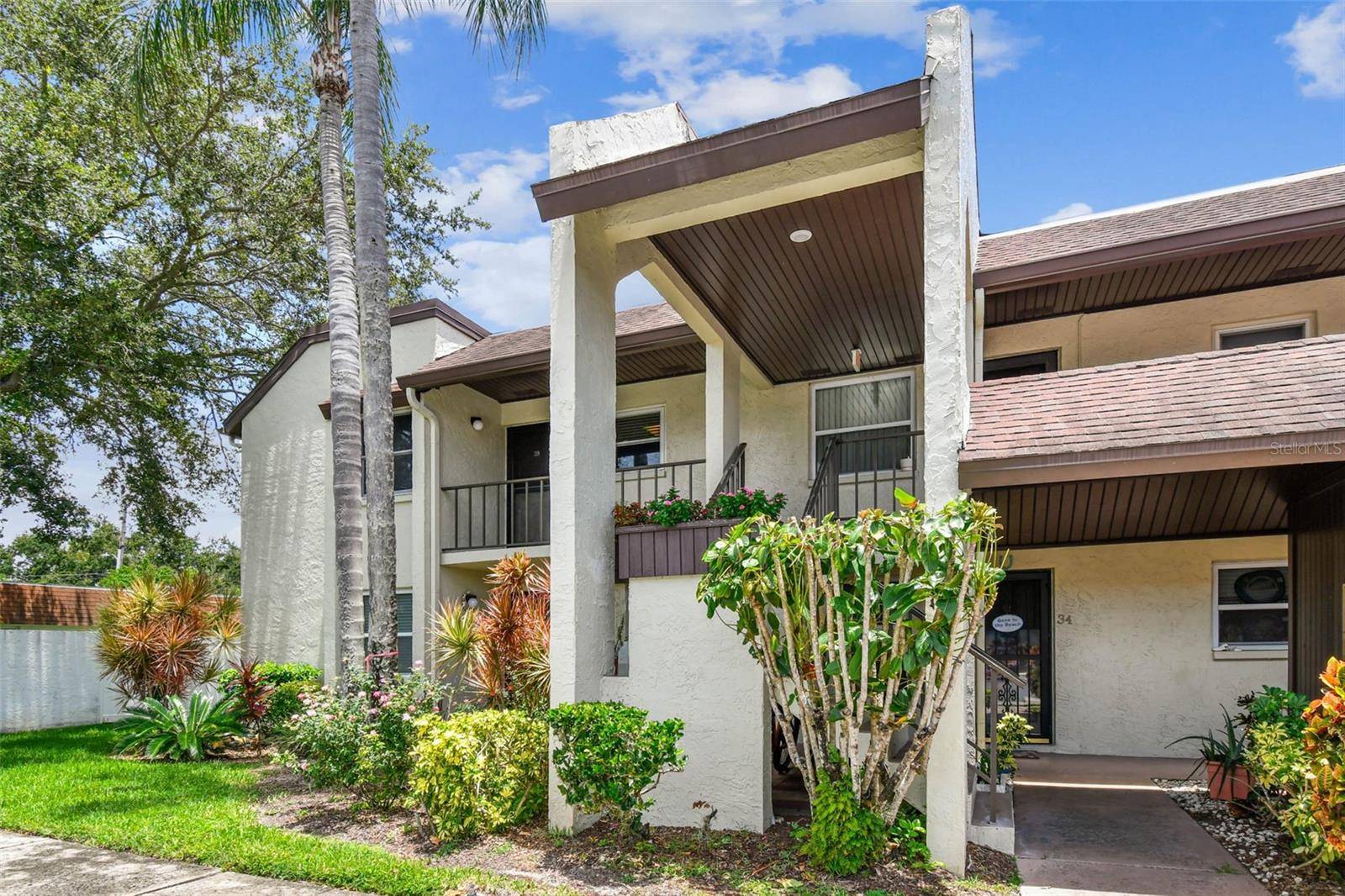 Largo, FL 33770,1100 E BAY DR #39