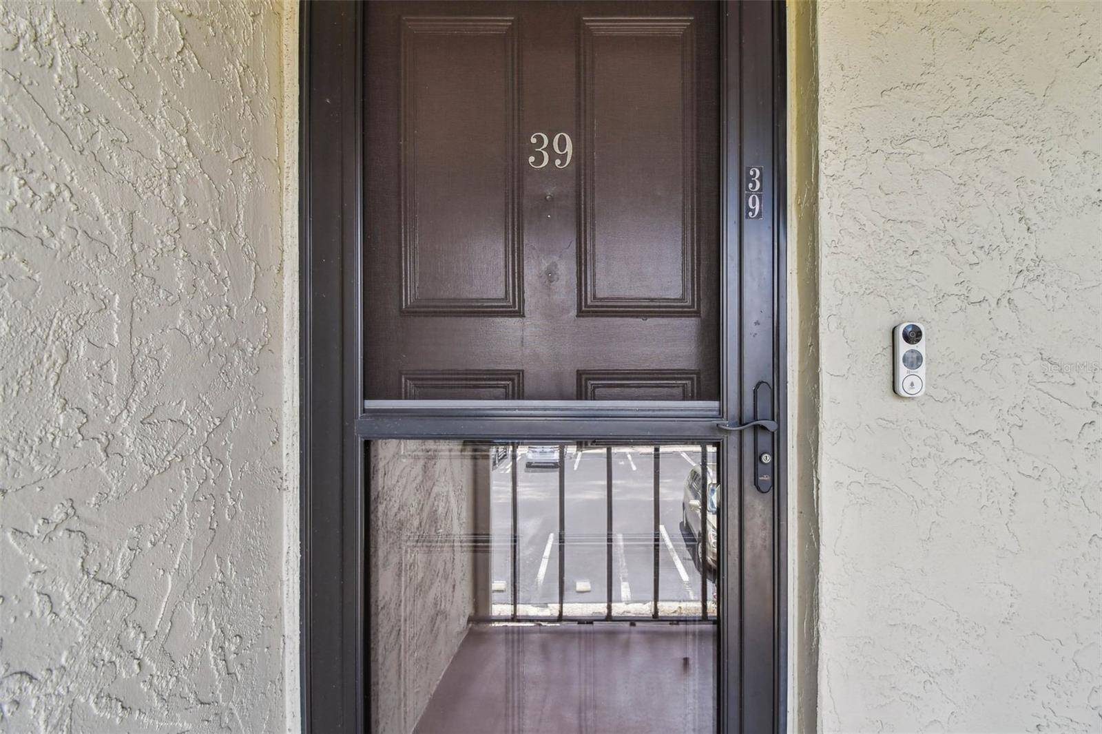 Largo, FL 33770,1100 E BAY DR #39