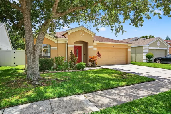 Brandon, FL 33511,913 SUMMER BREEZE DR