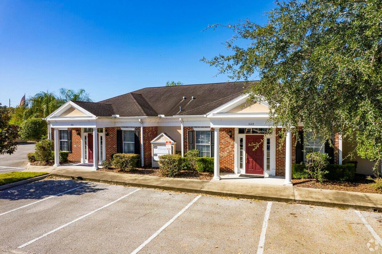 1422 BLOOMINGDALE AVE, Valrico, FL 33596