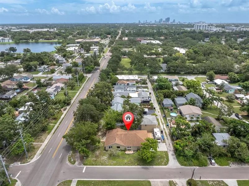 4062 9TH AVE N, St Petersburg, FL 33713