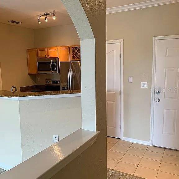 Tampa, FL 33611,5000 CULBREATH KEY WAY #8-115
