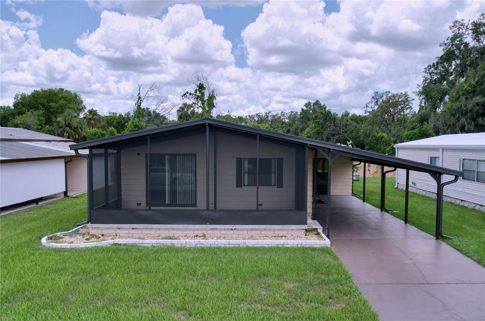 Zephyrhills, FL 33541,35924 BUENO DR