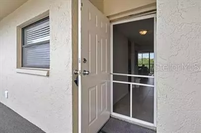 Clearwater, FL 33760,900 COVE CAY DR #2D
