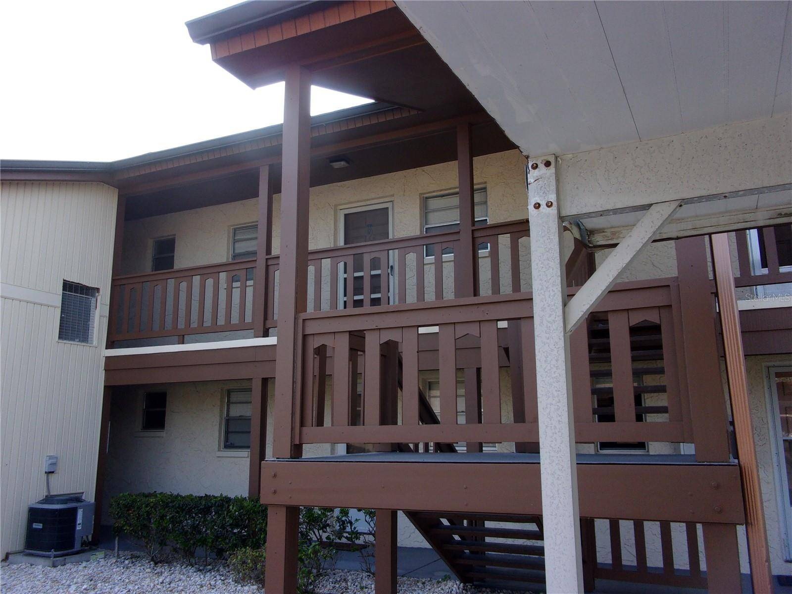 5154 TURQUOISE LN #207, New Port Richey, FL 34652