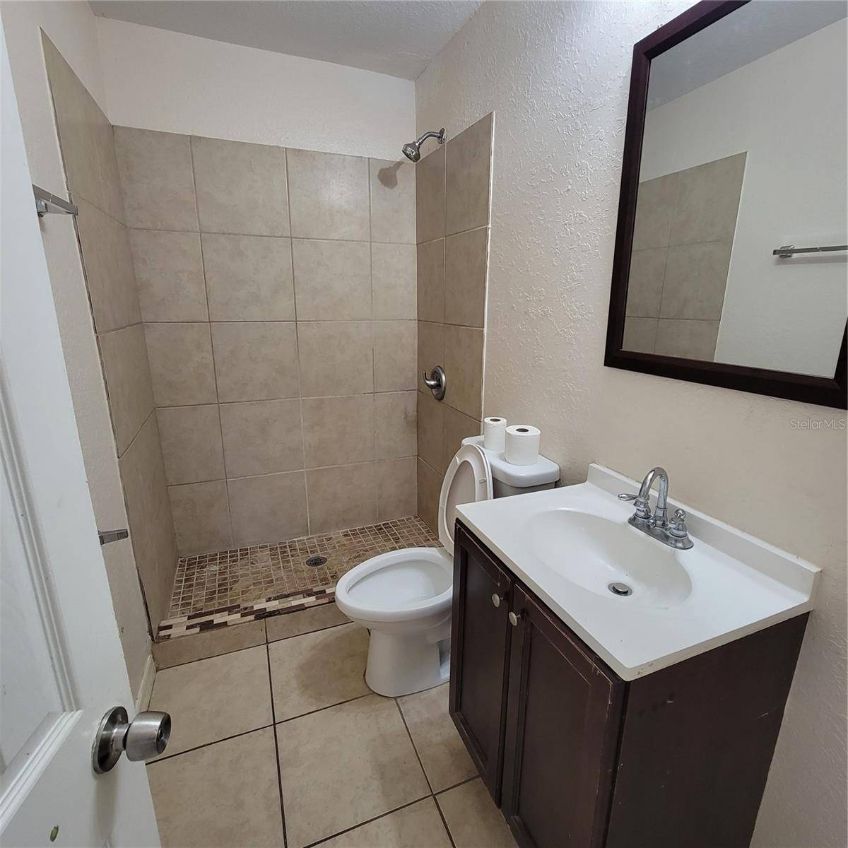 Tampa, FL 33612,1421 E ANNIE ST