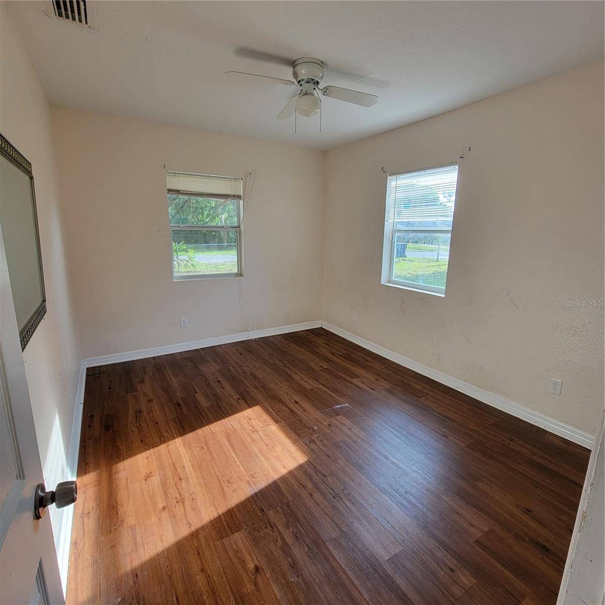 Tampa, FL 33612,1421 E ANNIE ST