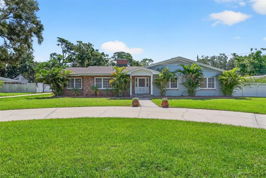 1647 ROBIN HOOD LN, Clearwater, FL 33764