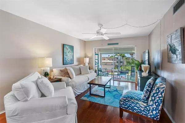 St Pete Beach, FL 33706,6767 SUNSET WAY #303
