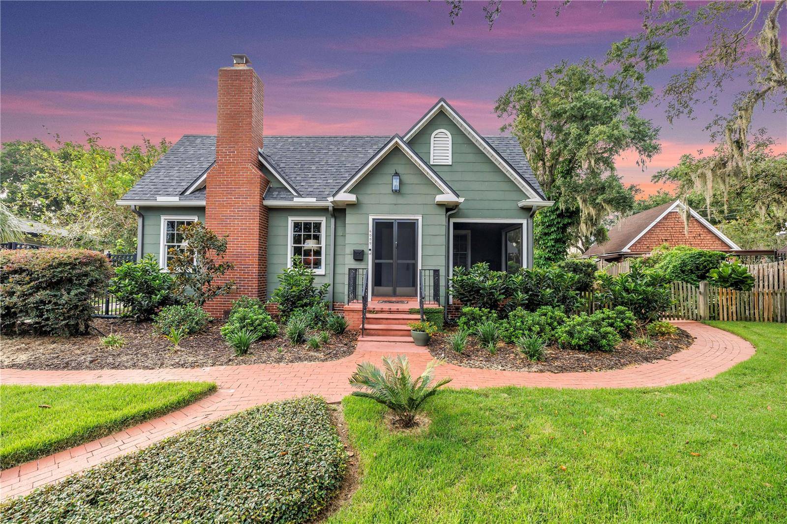6009 ROBERTA CIR, Tampa, FL 33604