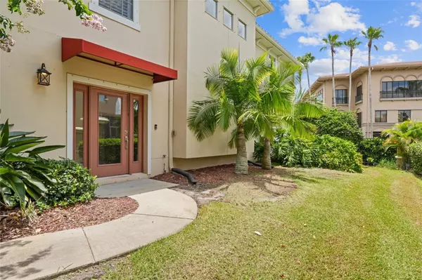 St Petersburg, FL 33716,290 VALENCIA CIR