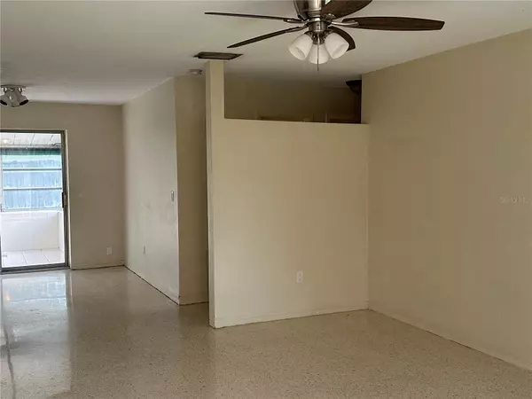 St Petersburg, FL 33710,5327 19TH AVE N