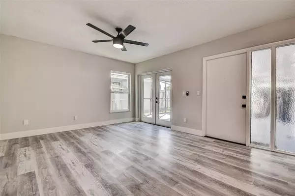 Tampa, FL 33624,10303 PENNYTREE PL