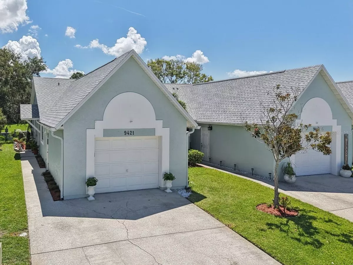 Seminole, FL 33776,9421 TARA CAY DR #9