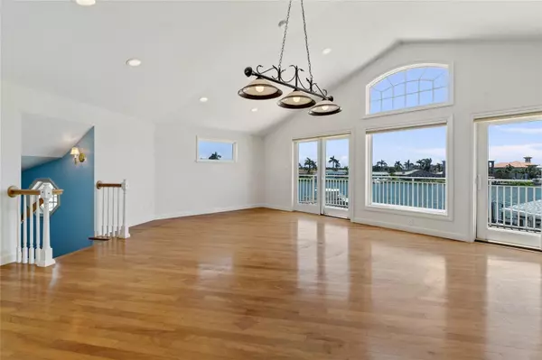 Seminole, FL 33772,5433 OAKHURST DR