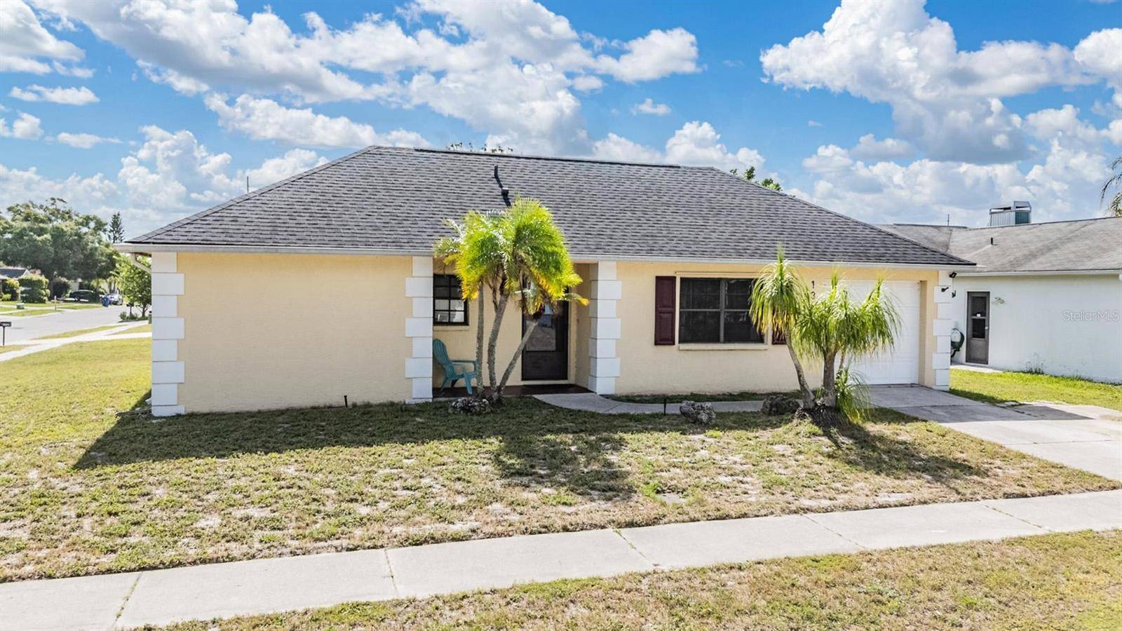 1338 PERSIMMON DR, Holiday, FL 34691